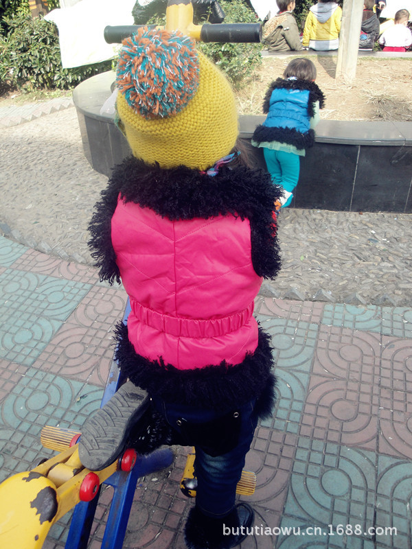 【2013 女童<em>皮马甲</em> 时尚皮草马甲 <em>加棉</em>童装马甲