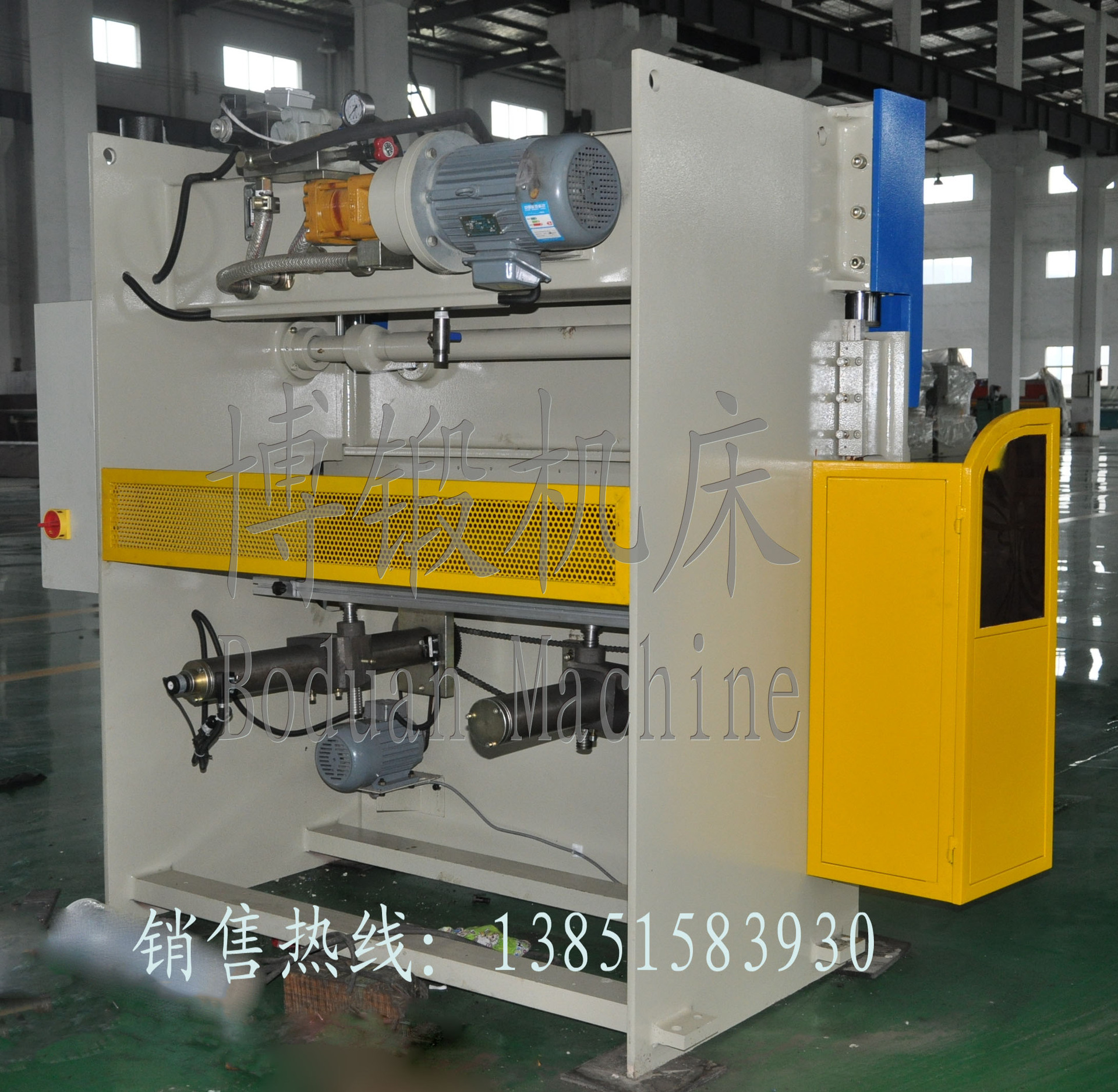 【企业集采】WC67K-30T1600液压折弯机可保证折不锈钢直线度好