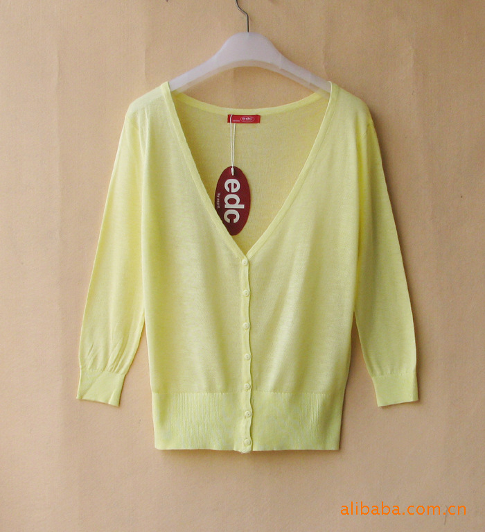 【<em>针织衫女开衫短款</em>薄 修身长袖百搭外套 线衣