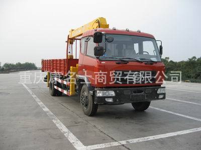 石煤SMJ5160JSQZC3随车起重运输车B190东风康明斯发动机