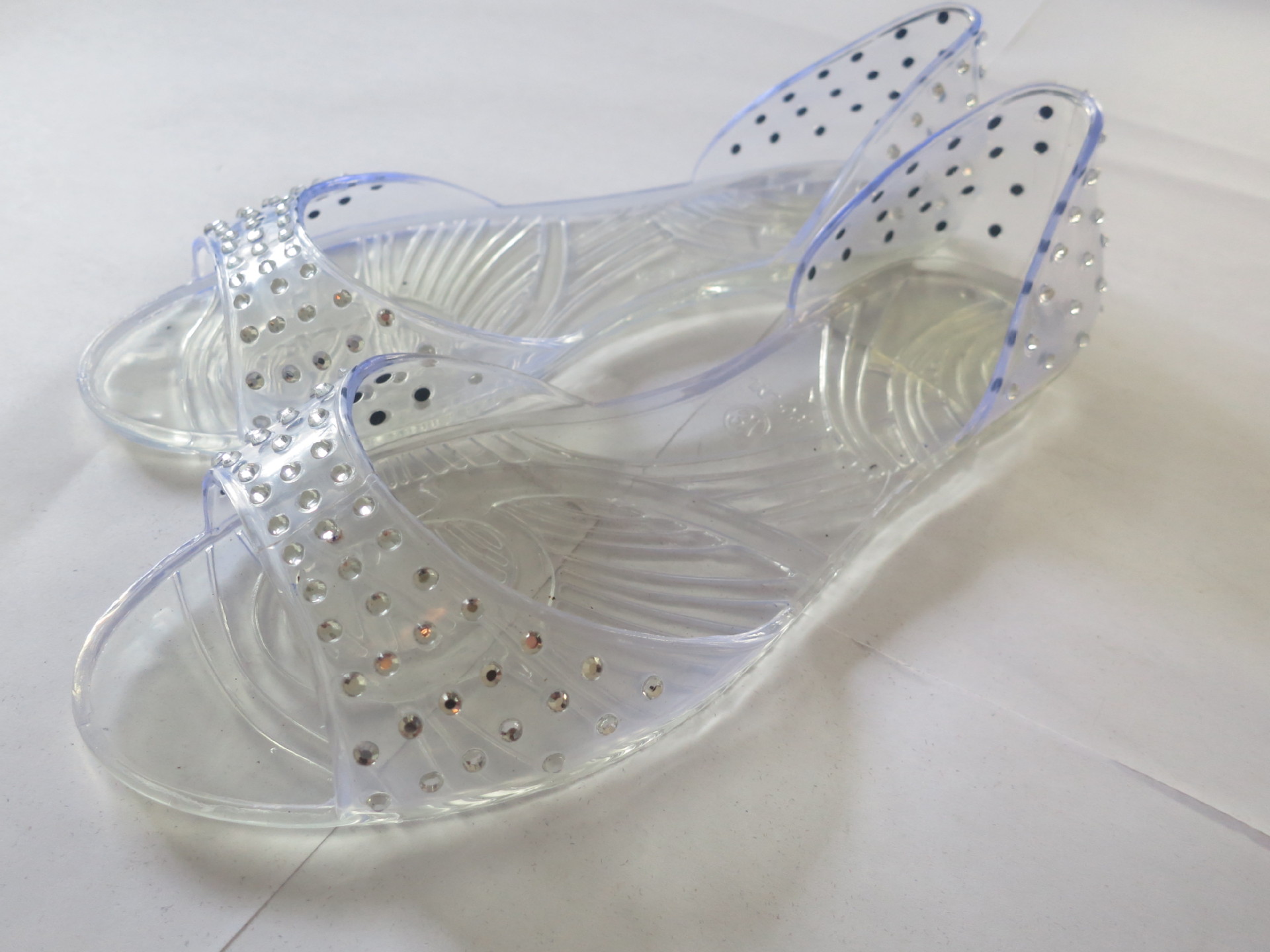 女士新款中高跟休闲家居户外水晶透明拖鞋镂空硬塑料耐磨厂价批发-阿里巴巴