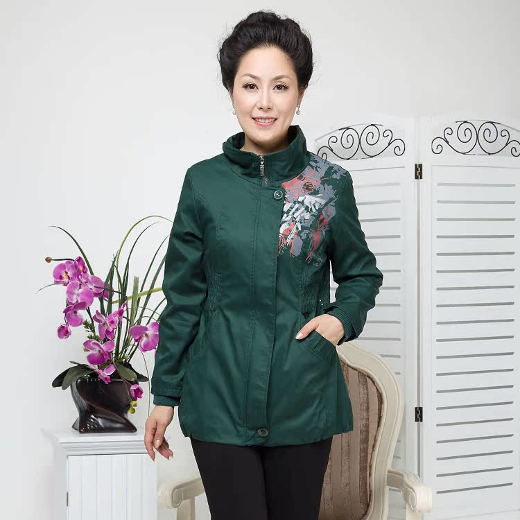 中老服装中老年<em>外套女春</em>款妈妈装<em>风衣中年</em>女装