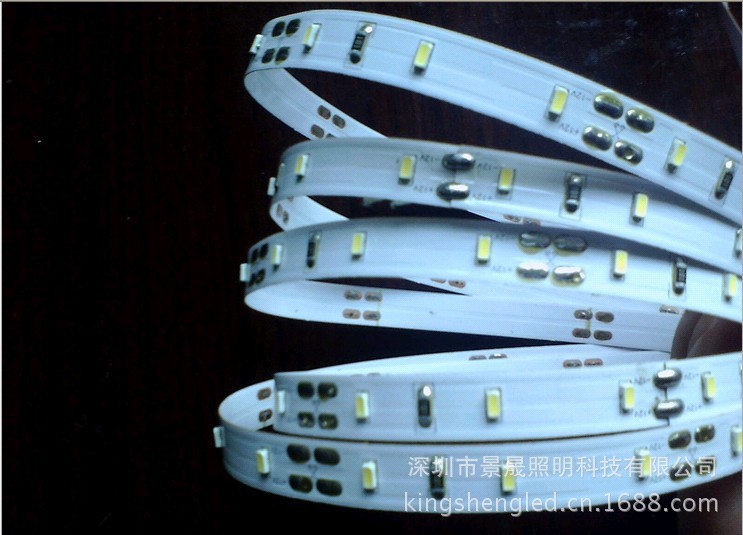 LED3014软灯条1