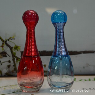 香水瓶子 空瓶 便携 喷雾瓶20毫升彩色分装玻璃瓶