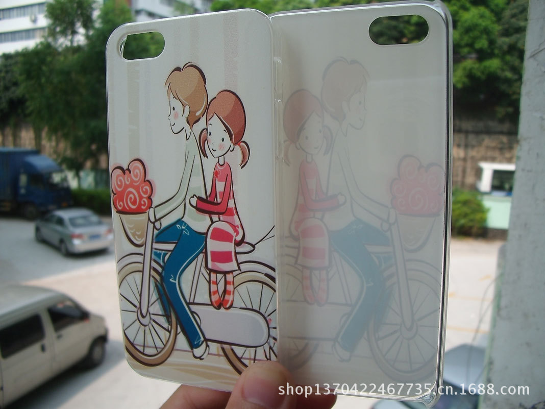 厂家直销苹果5代母女情深手机保护壳新iphone5彩绘手机壳批发