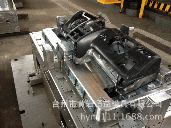 【感应器模具模具车灯灯罩仪表台模具设计塑室内设计剖面图表示什么图片