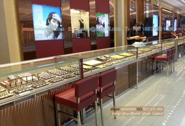 1金至尊珠宝展示柜003