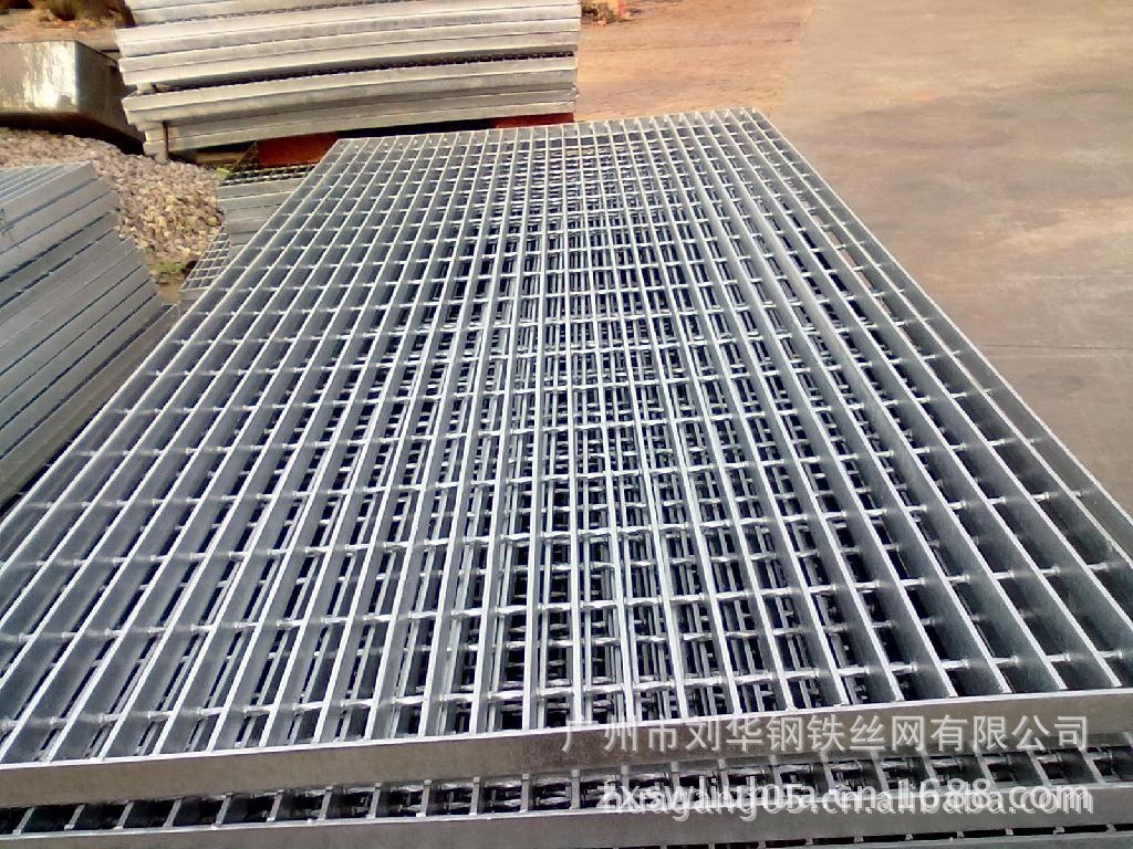 856625085_1983948620