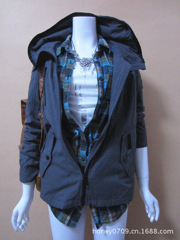 程洋服装 韩国原单品牌批发<em>外贸</em>货源 BUCKAR