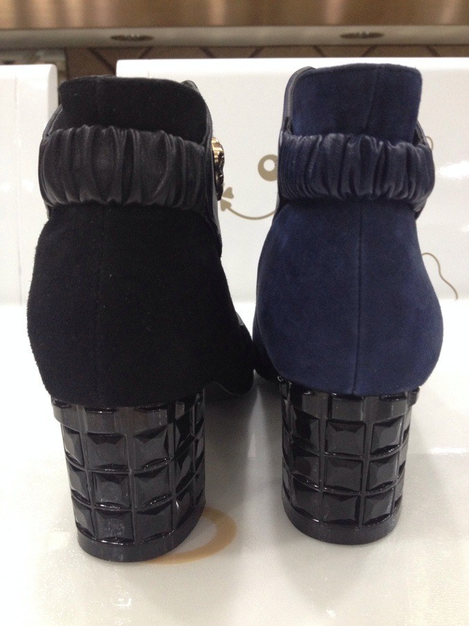 单靴、棉靴-<em>美邑</em>时尚真皮<em>女鞋</em>冬季新款个性小