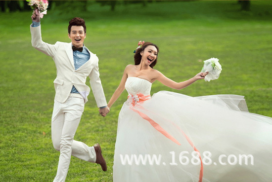 当男女的感情发展到一定的程度忍不住就会~