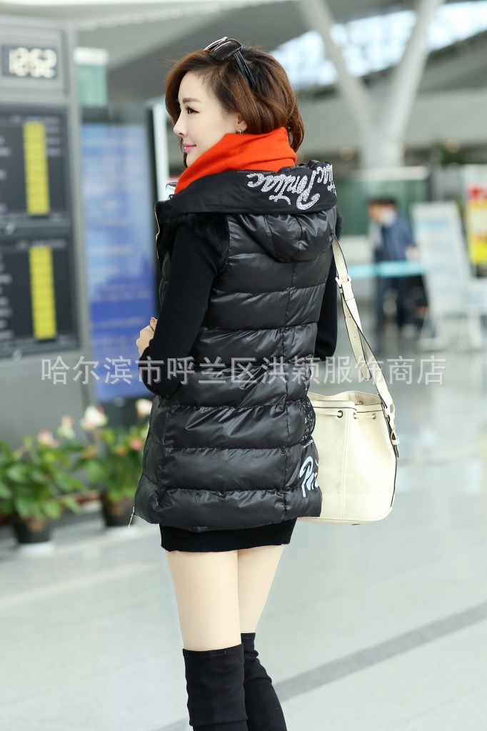 【2013最新款爆款<em>中长羽绒</em>棉<em>马甲</em>时尚印花刺