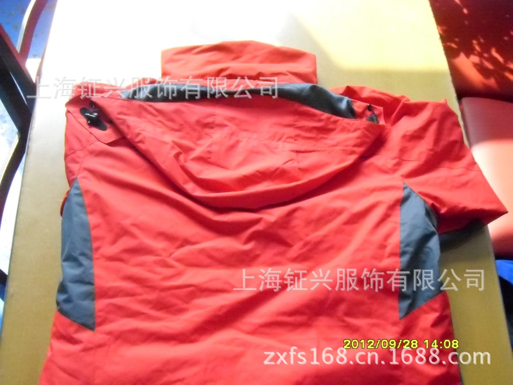 冲锋衣系列细节图
