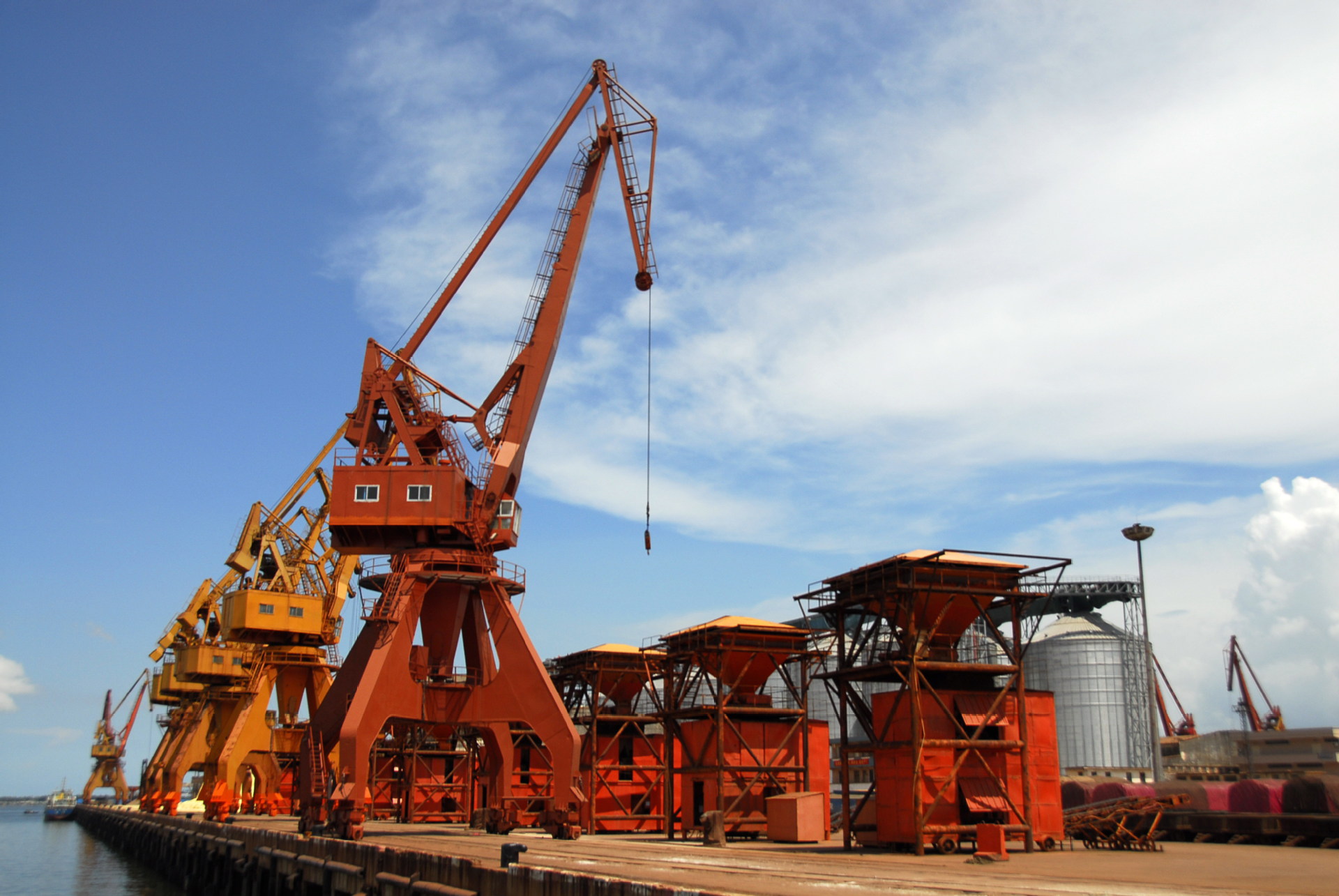 港口设施(湛江)