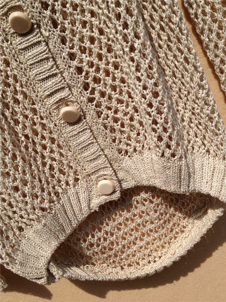 【秋新款韩版甜美学院风镂空<em>针织衫开衫粗线</em>圆