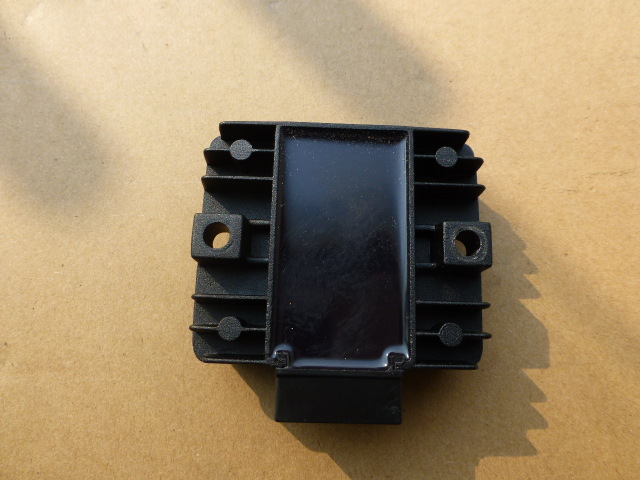 点火器-新大洲本田 战龙150-19 整流器-点火器