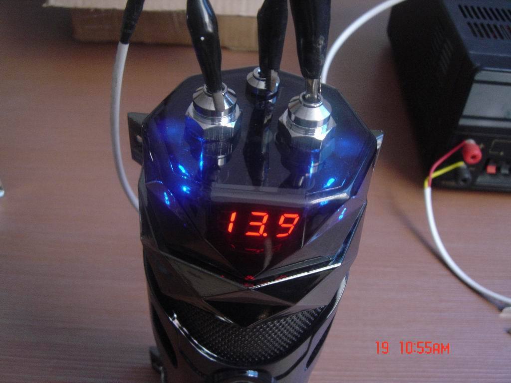 电容器,汽车功放,音响电容带数显 厂家直销 D-