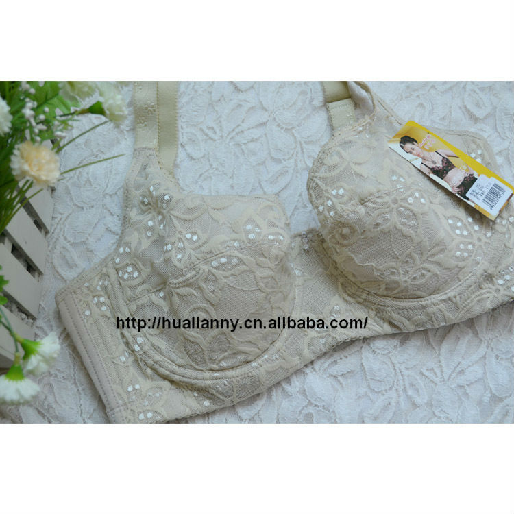 【132 超薄<em>D罩杯文胸</em> 四排扣<em>全罩杯</em>内衣】价格