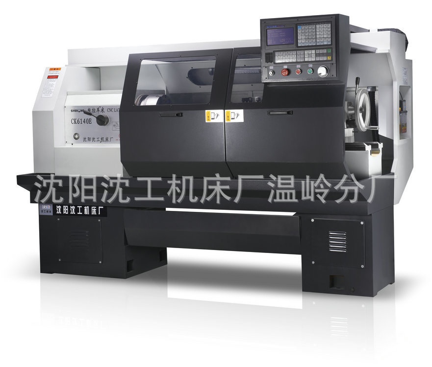 热销供应大孔径宽导轨强刚性三档变频型数控机床CK6140E*1000