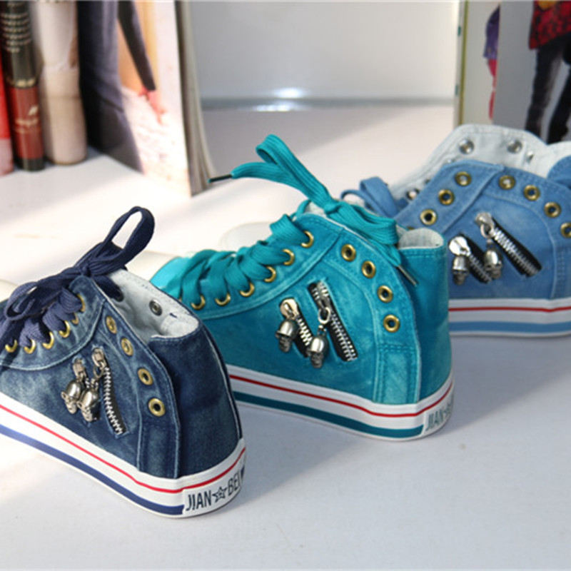 2013新款韩版潮流<em>女式高帮帆布鞋</em>板鞋 日常休