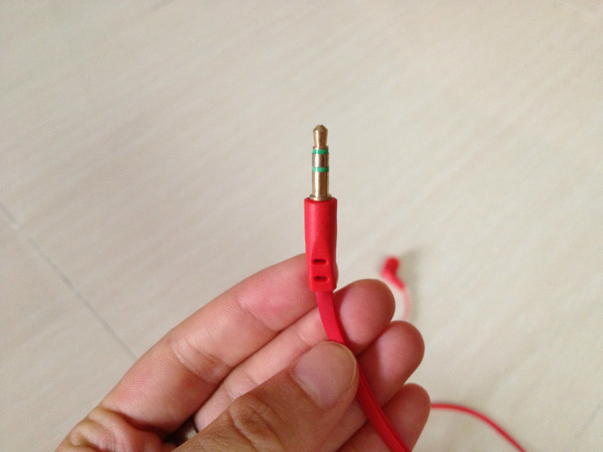 【红色扁线金属插针,硅胶耳塞MP3耳线】价格