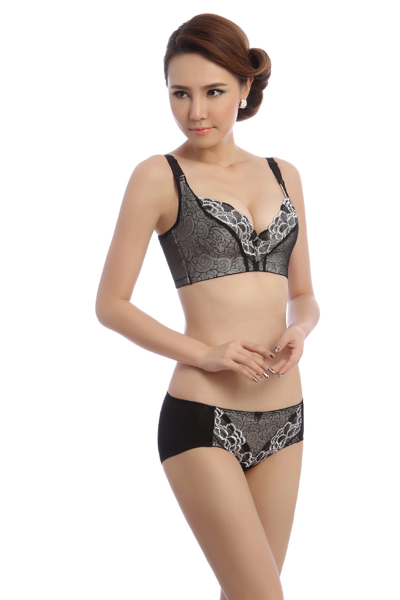 【厂家直销 倾世皇妃聚拢调整型<em>品牌文胸</em>美容