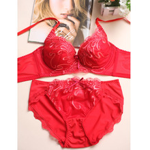 国际品牌<em>文胸</em>_颜色:红色_<em>尺码</em>:<em>80D</em>-F_国际品牌