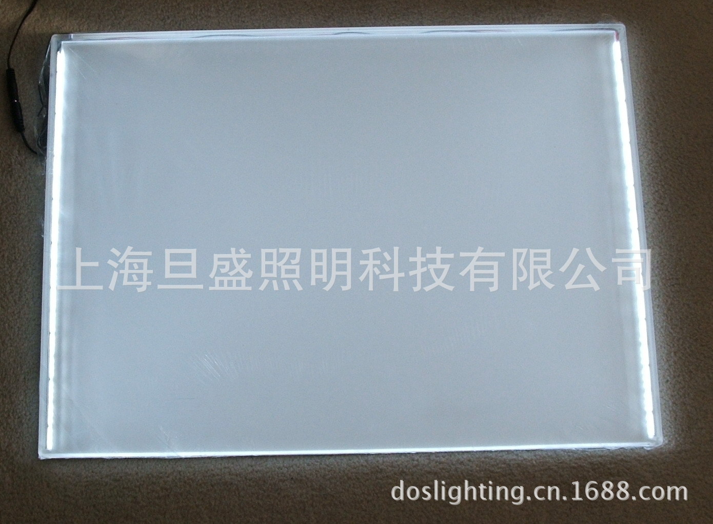 Frameless 9mm thick LED edge l