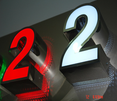 不锈钢拉通字33