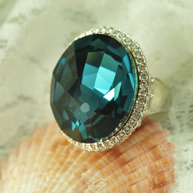 2014【伊】正品奢华蓝水晶超大鸽子蛋宝石水晶戒指夸张戒子ca1750