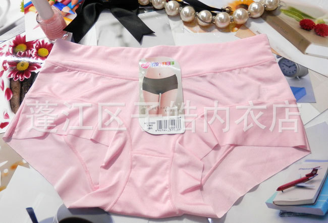 黛丝<em>少女</em>内裤批发<em>冰丝</em>无痕印花<em>少女</em>内裤中腰2