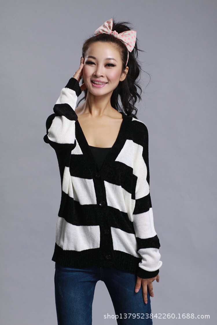 【库存<em>外贸</em>日韩女装低价清仓 女式<em>开衫女针织</em>