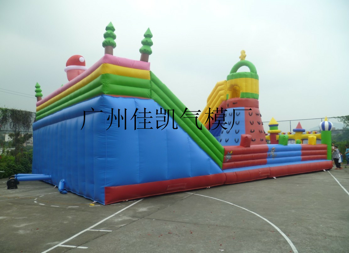 广州厂家供应150平方游乐园充气蹦蹦床室外儿