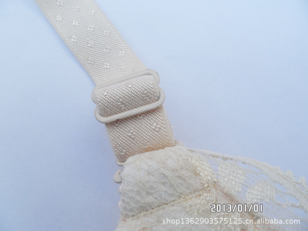 厂家<em>库存</em>批发 莲思情 独特魔术软弓<em>文胸</em> <em>消除</em>压