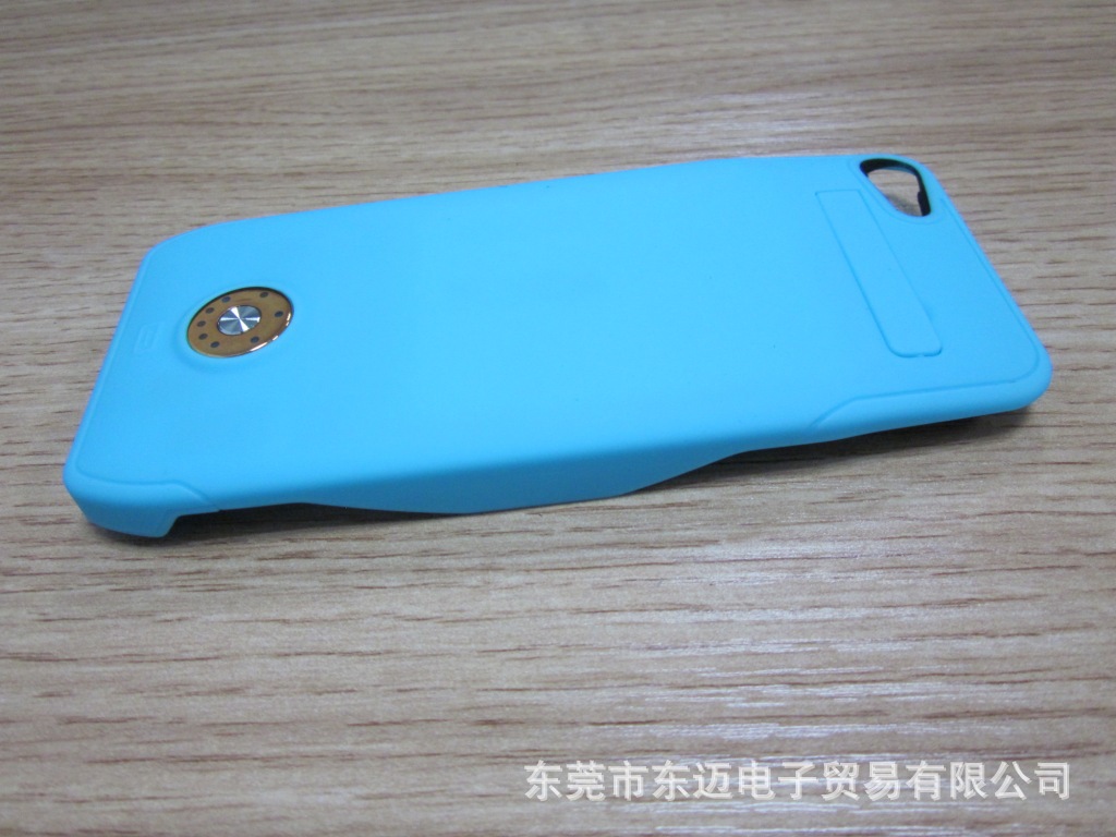 iphone5 touch 顏色很多，款式也非常的