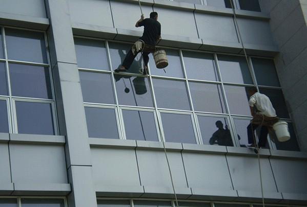 深圳西乡地毯清洗公司外墙清洗公司地板清洁公