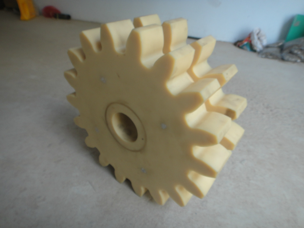 尼龙齿轮