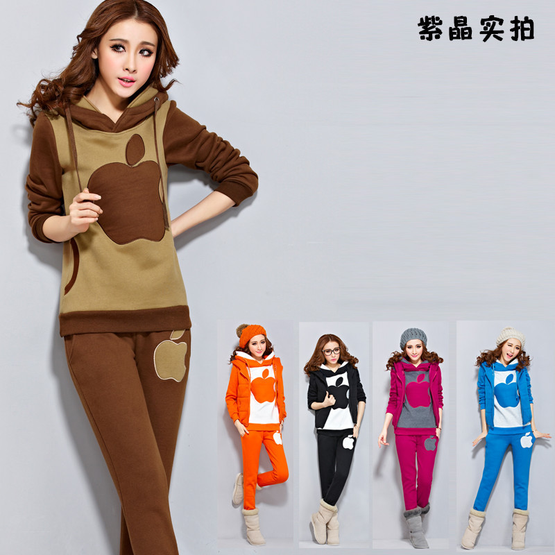 秋冬加厚加绒<em>女式卫衣三件套</em> 带帽修身休闲运