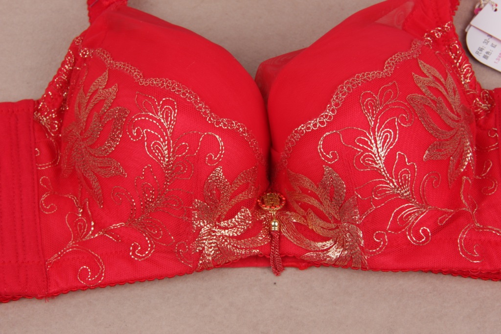 【年货单品舒适聚拢<em>调整型文胸</em>|热销单品喜庆