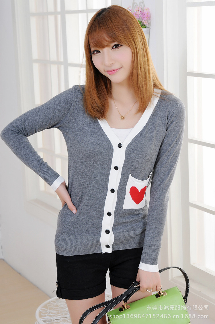 2013<em>新秋</em>爆款V领针织外套<em>开衫女长袖</em> 韩版舒