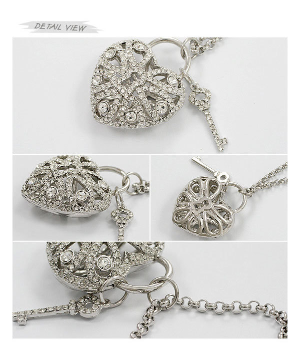 【若荞 新品包 <em>镂空心形</em>和锁心<em>毛衣</em>链 挂饰项链