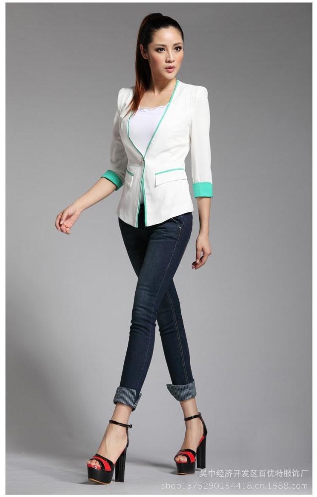 女士西服