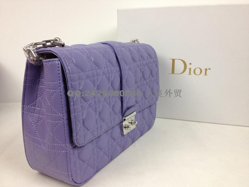 批发采购时尚休闲包-Miss <em>Dior迪奥女包官网</em>同