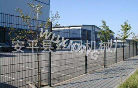 598045253_99265194[1]