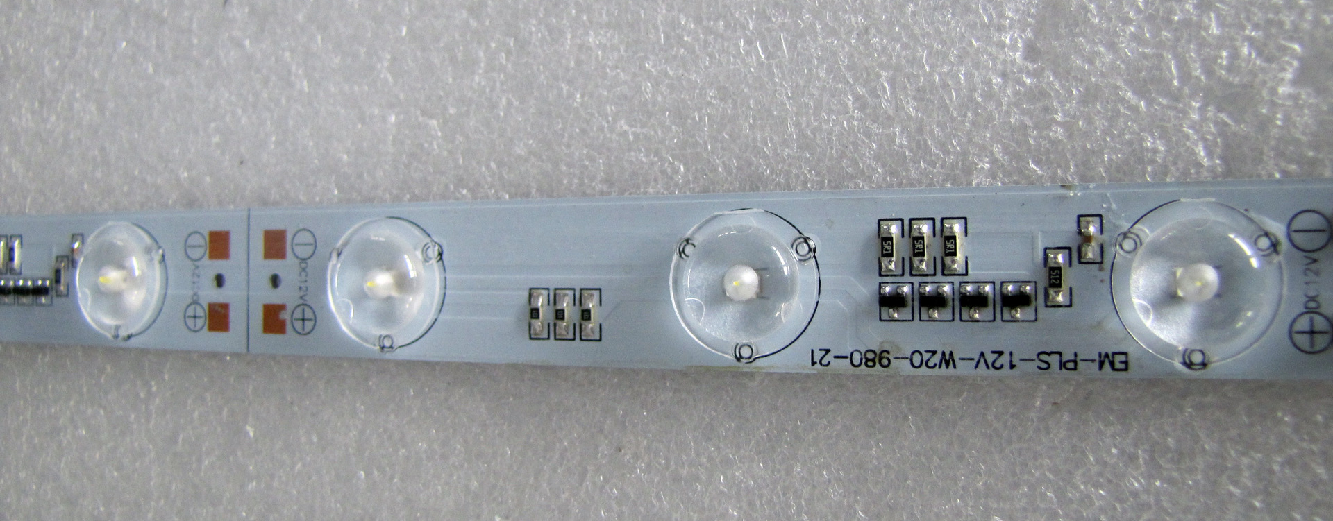 led背光源 直下式_侧入式led背光源