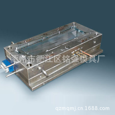 Auto_Parts_Mould_07