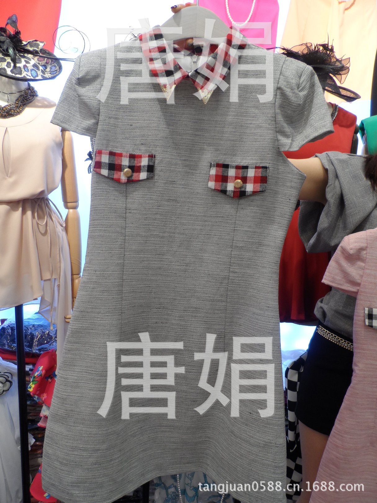 2013<em>哥弟</em>专柜正品<em>女装</em>修身显瘦真丝雪纺连衣