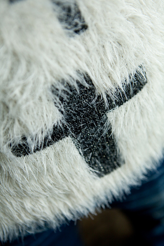 【潮牌批发 潮货供应 潮神 潮货基地 生产批发毛