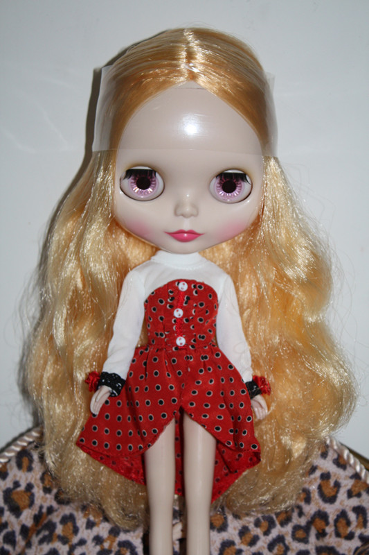 Takata blythe小<em>布</em>娃娃;<em>大头妹</em>;B女 浅黄色卷发