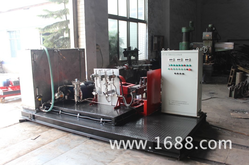 四川高效节能试压泵,海普油田油井专用试压车控制系统